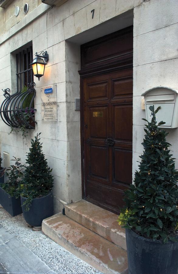 Les Saisons Bed & Breakfast Villeneuve-les-Avignon Exterior photo